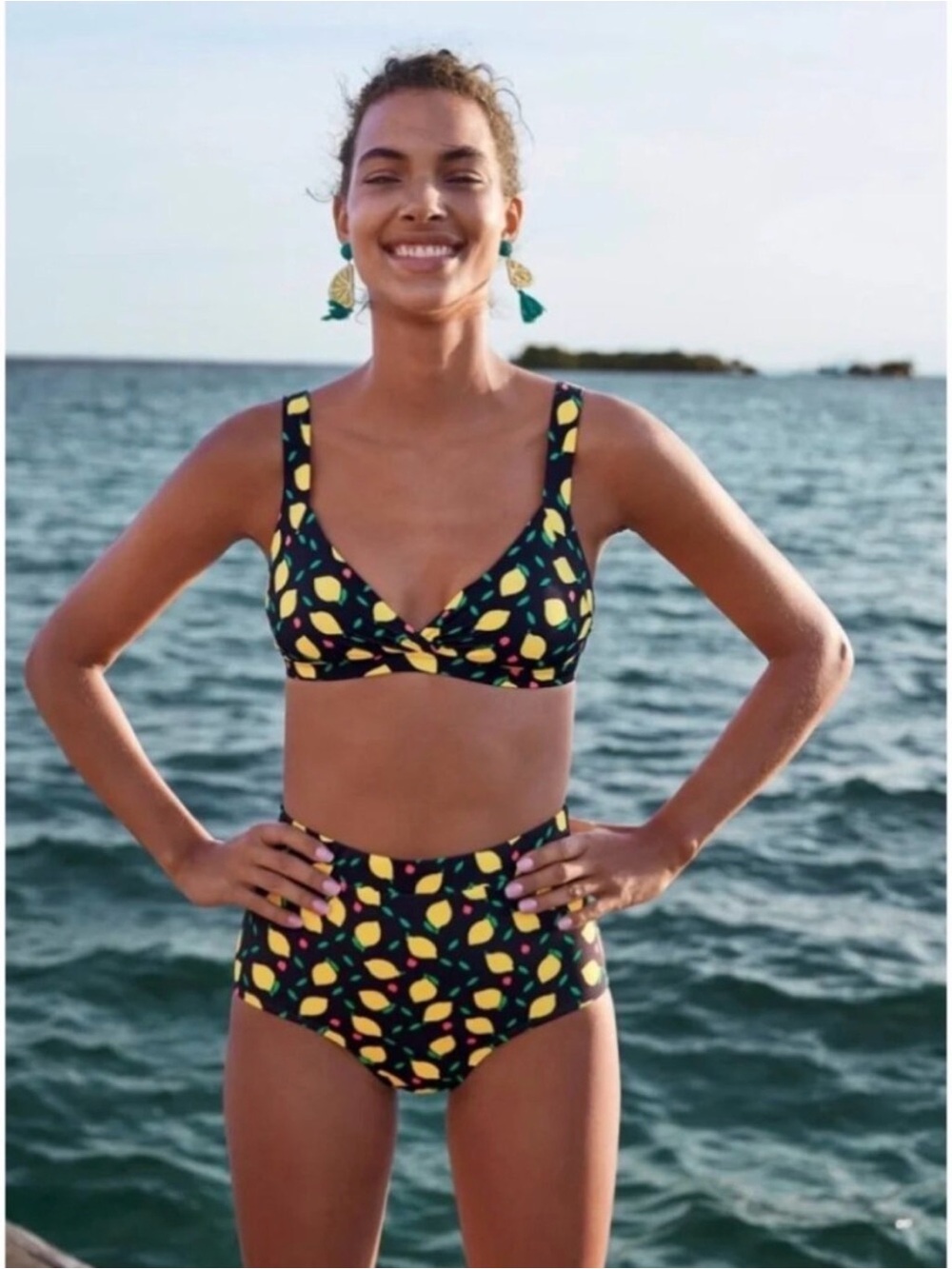 Boden 2-piece Navy blue Lemon print high waist bikini size 4 bottoms and 2 top